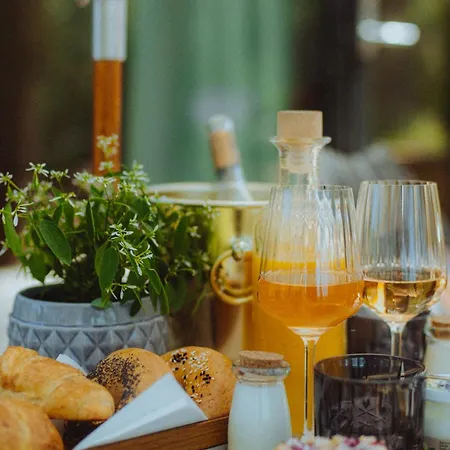 Lahepere Mini-villad Nocleg ze śniadaniem