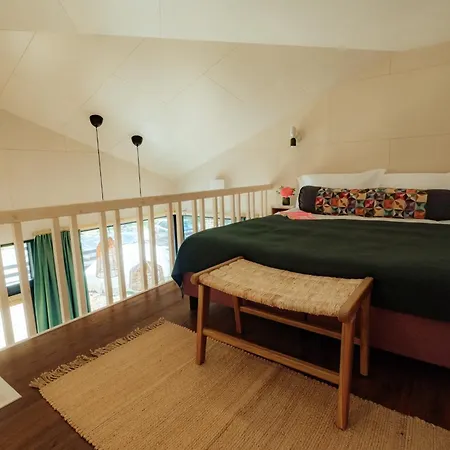 Nocleg ze śniadaniem Lahepere Mini-villad