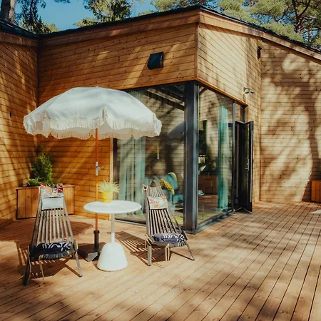 Lahepere Mini-villad 4*