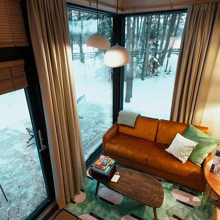 Lahepere Mini-villad 4*