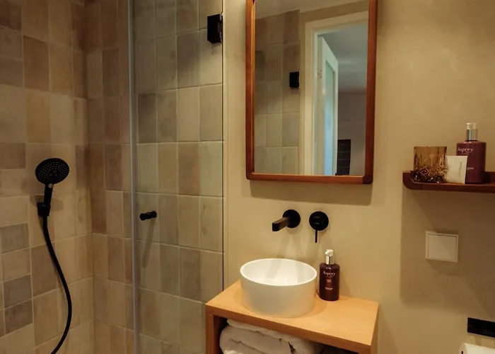 Bed & Breakfast Lahepere Mini-villad 4*